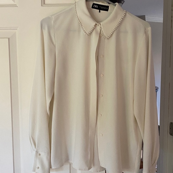 Zara Pearl Lapel Crepe Shirt Size Medium - Picture 4 of 6